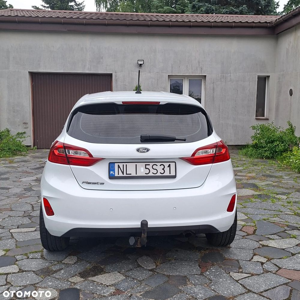 Ford Fiesta VAN - 8