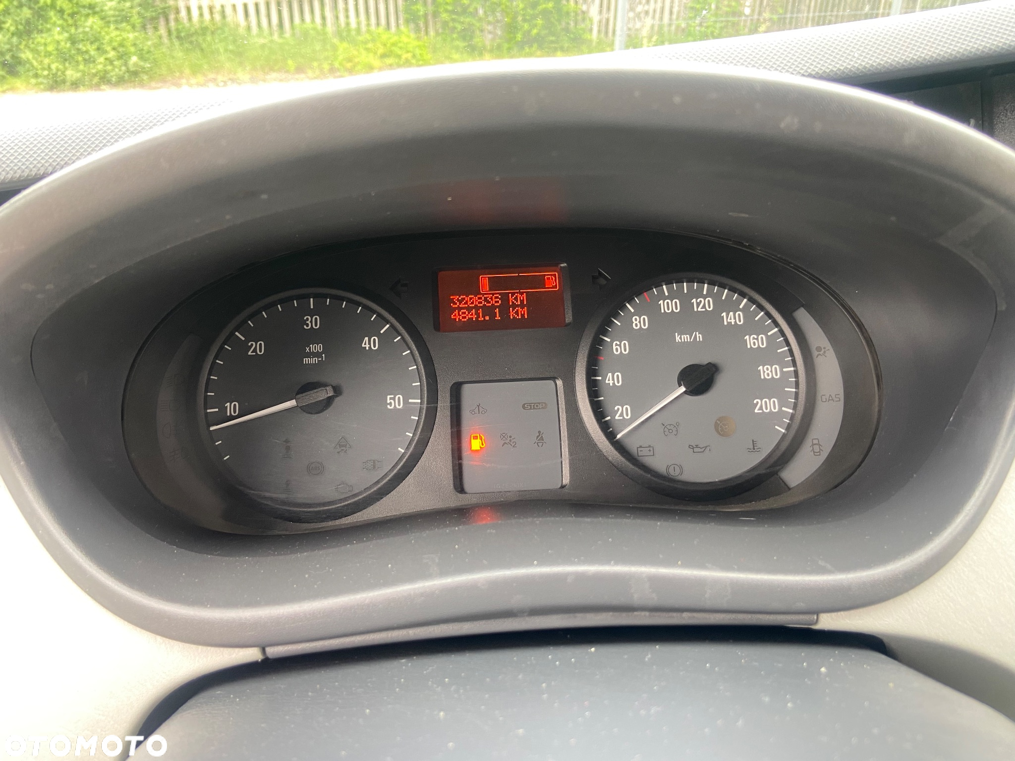 Opel Vivaro - 15