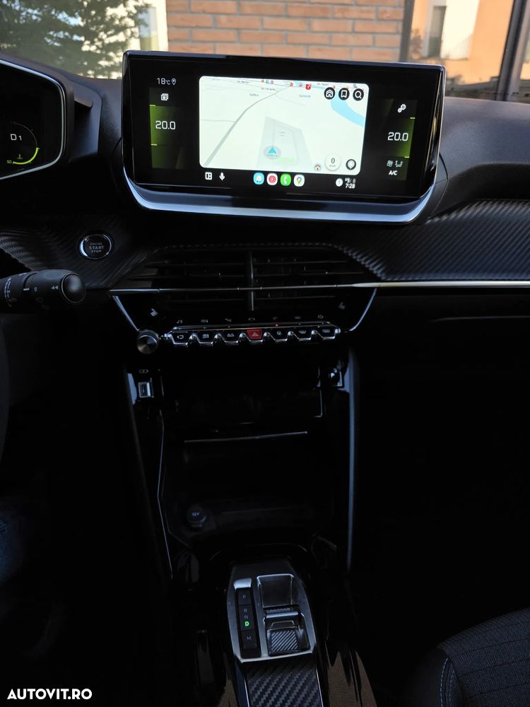 Peugeot 2008 1.5 BlueHDI 130 S&S EAT8 Allure - 10