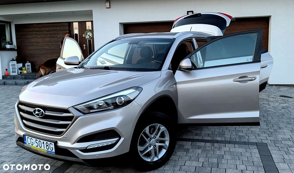 Hyundai Tucson 1.6 GDI BlueDrive Design 2WD - 17