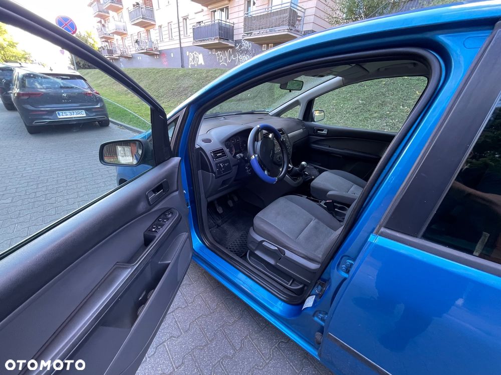 Ford C-MAX - 11