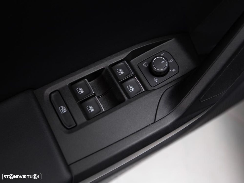 SEAT Leon ST 1.4 e-Hybrid FR DSG - 15
