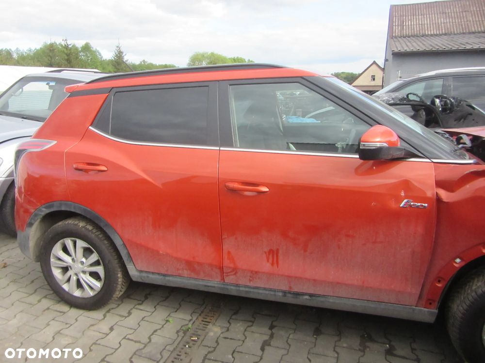 KANAPA TYŁ SsangYong Tivoli Lift 2019 Wszystkie części - 4