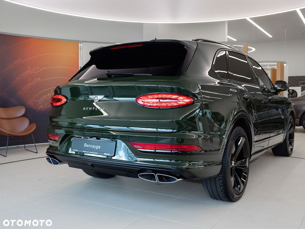 Bentley Bentayga - 12