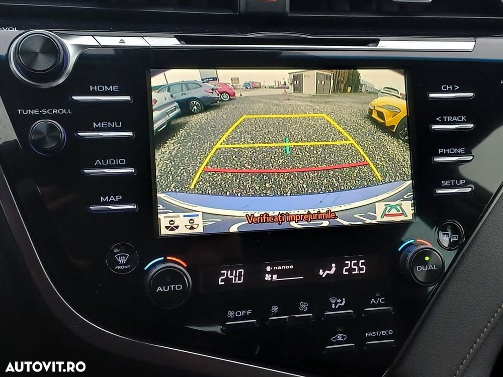 Toyota Camry - 19