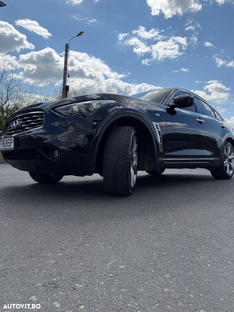 Infiniti FX 30 FX30d 3.0d V6 S Premium AWD - 7
