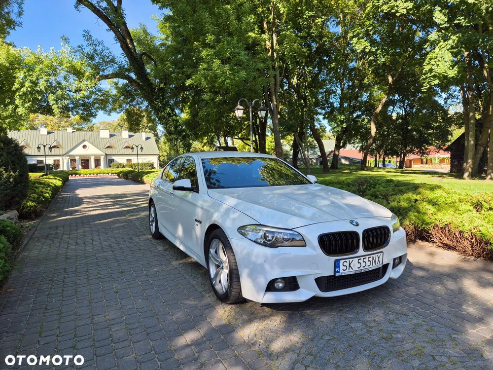 BMW Seria 5 520d xDrive - 1