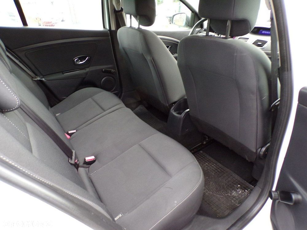 Renault Megane - 27