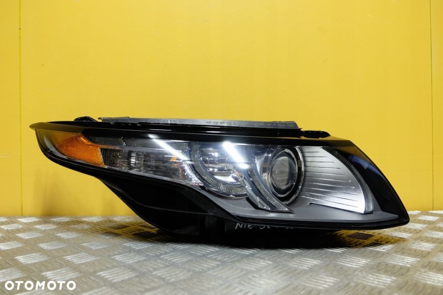 RANGE ROVER EVOQUE 2011- REFLEKTOR LAMPA XENON R USA - 1