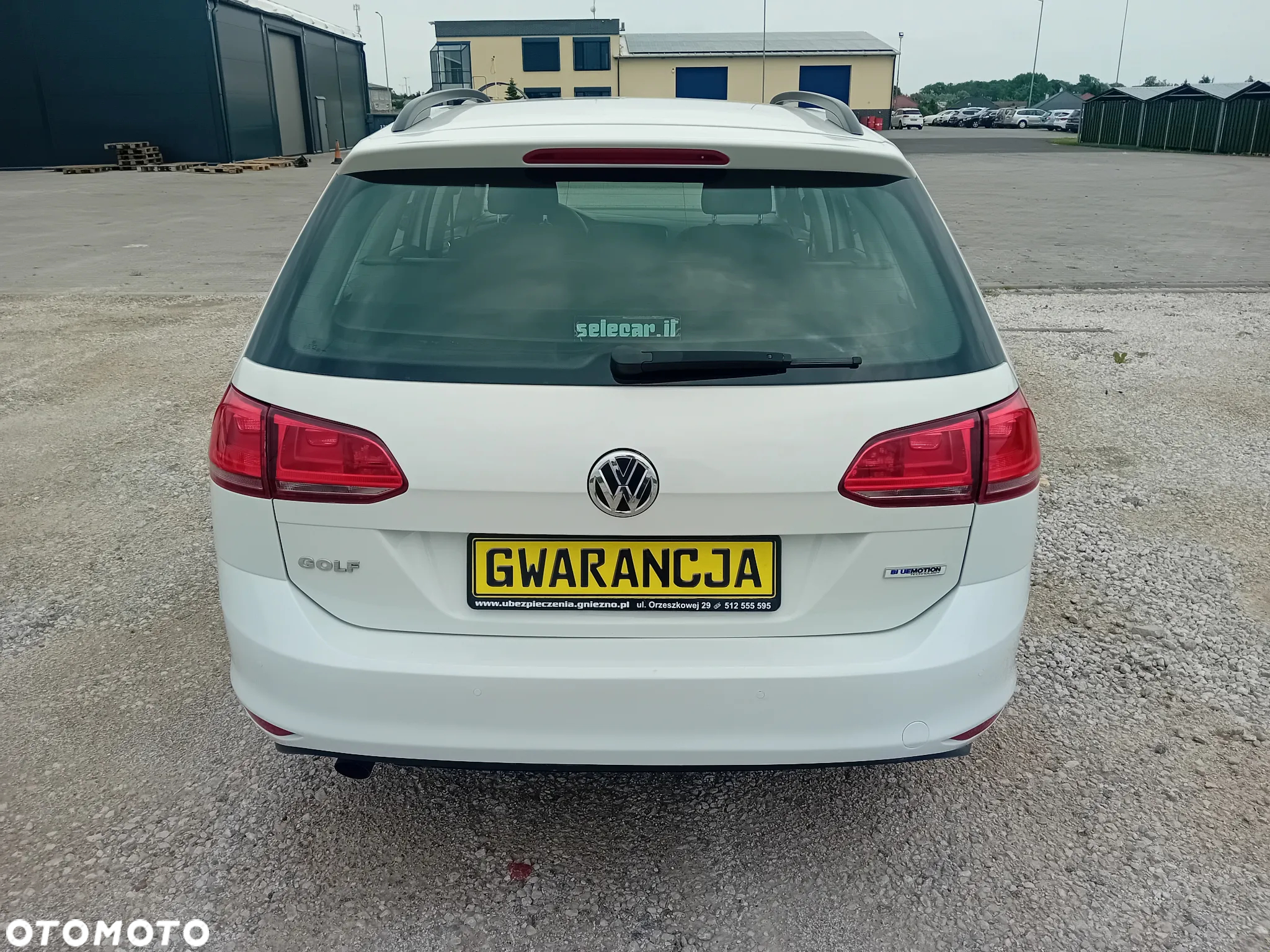 Volkswagen Golf 1.6 TDI BlueMotion Technology Comfortline - 6