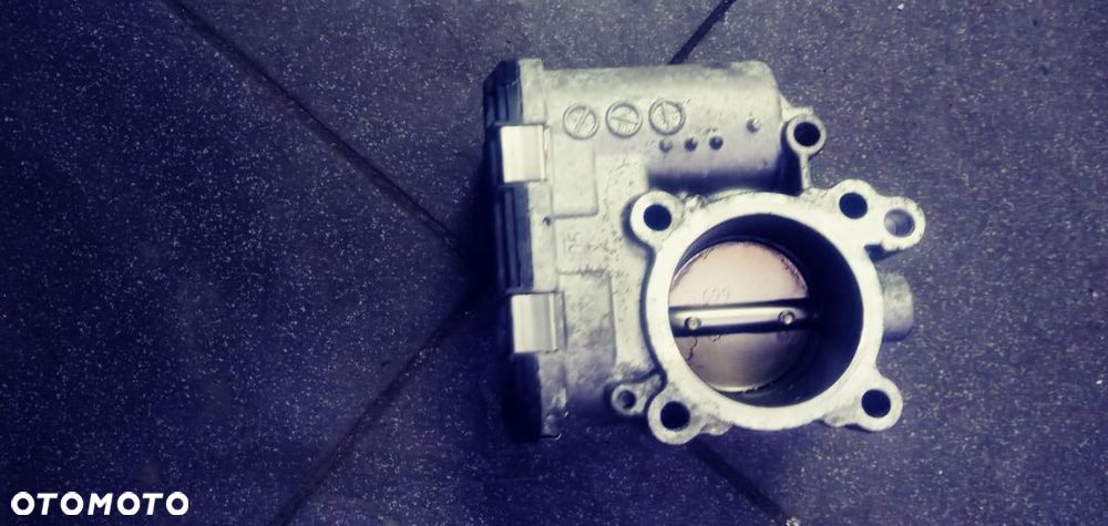 PRZEPUSTNICA FORD FIESTA MK7 Opel Astra III 0280750133 - 2
