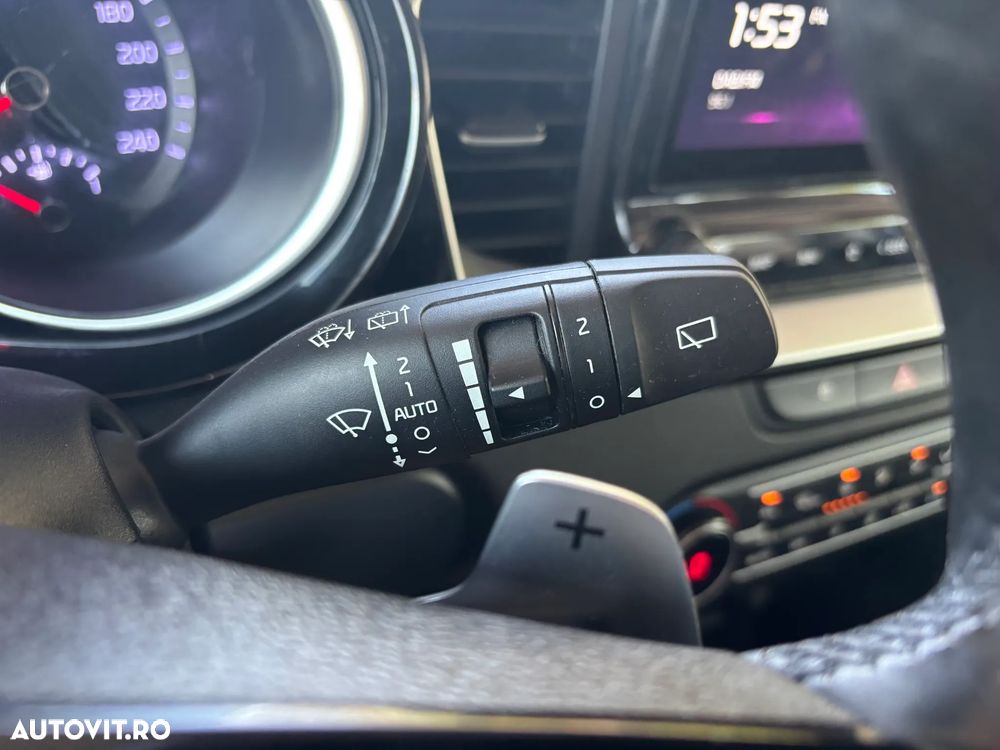 Kia Ceed - 16