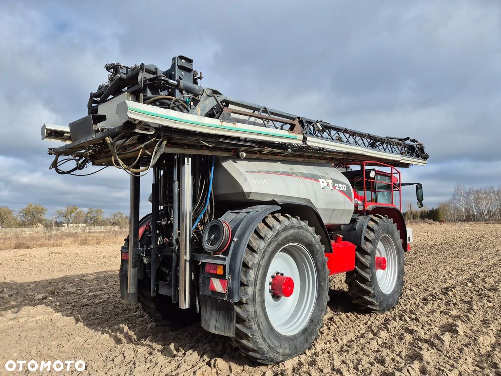 Horsch 299 tys netto opryskiwacz samojezdny Horsch Leeb PT 230 8000l - 4