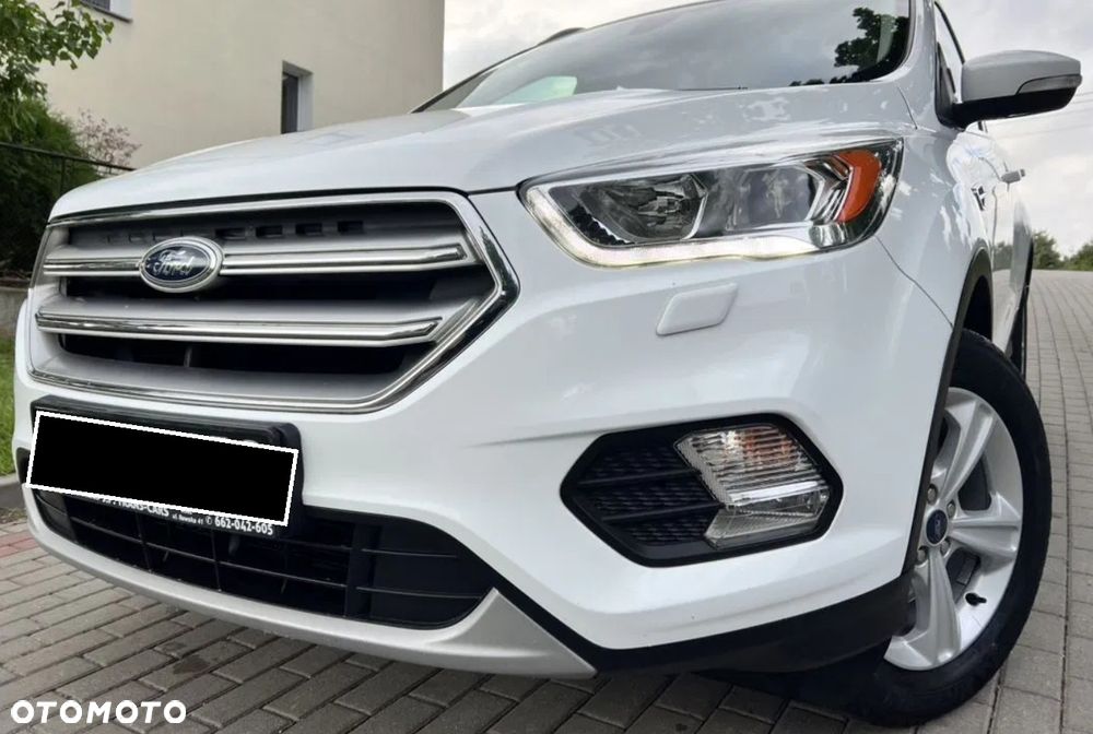 Ford Kuga 1.5 TDCi 2x4 Cool & Connect - 2