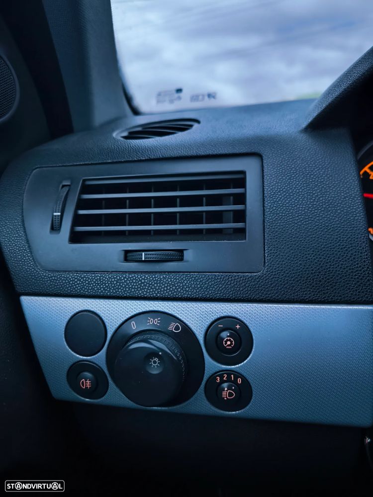 Opel Astra 1.3 CDTI Cosmo - 7