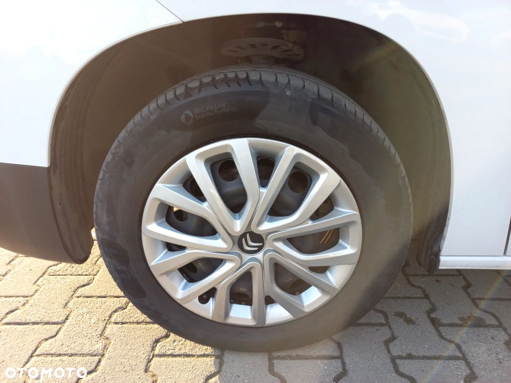Citroën Berlingo M 1.2 PureTech Feel S&S - 9