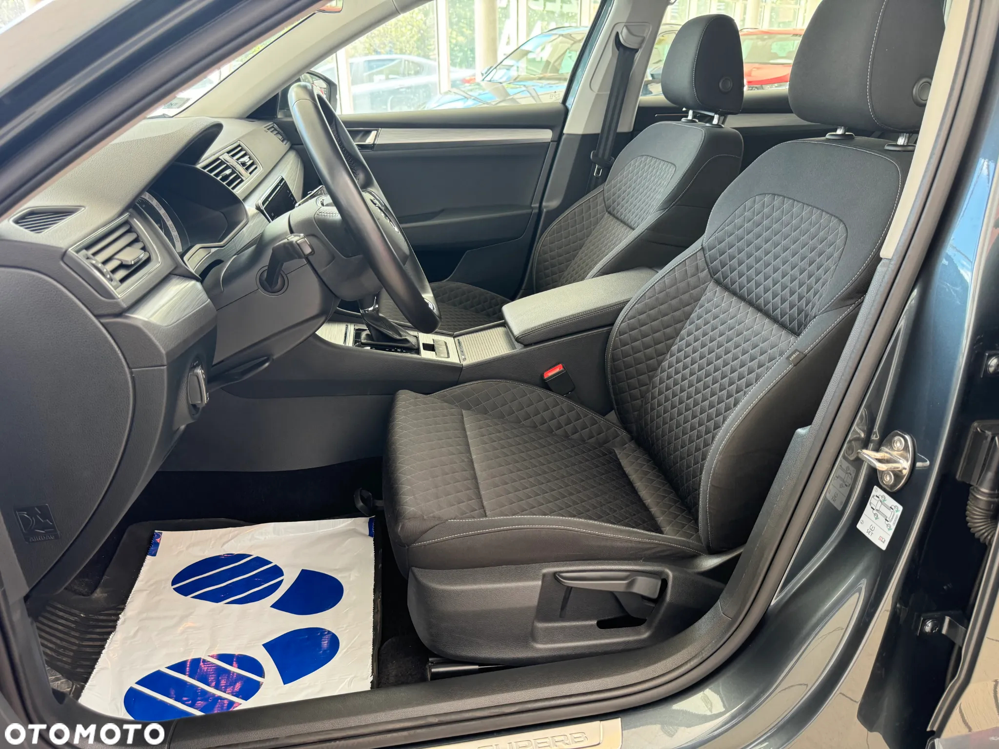 Skoda Superb 1.5 TSI Ambition DSG - 12