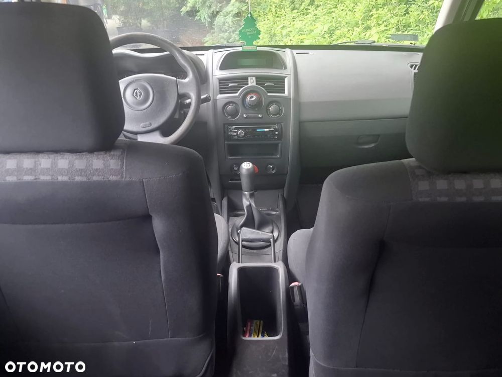 Renault Megane 1.4 16V Alize - 7