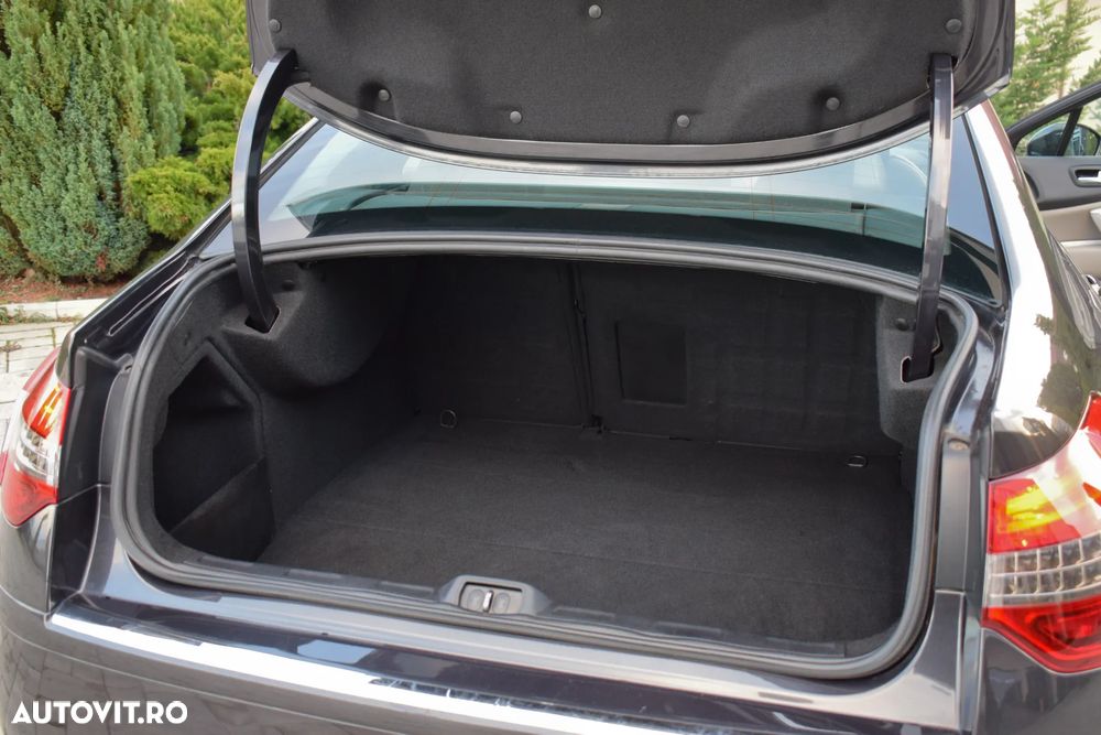 Citroën C5 HDi 200 FAP Aut. Exclusive - 32