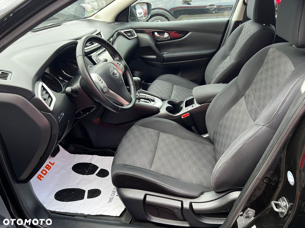 Nissan Qashqai 1.6 DCi Xtronic TEKNA - 5