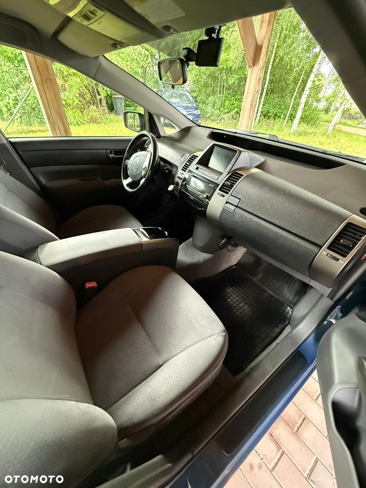 Toyota Prius 1.5 VVT-i Sol - 8