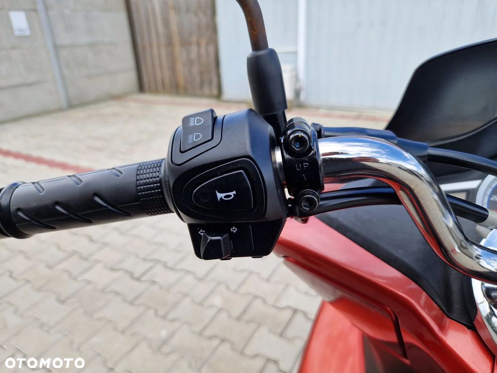 Honda PCX - 36