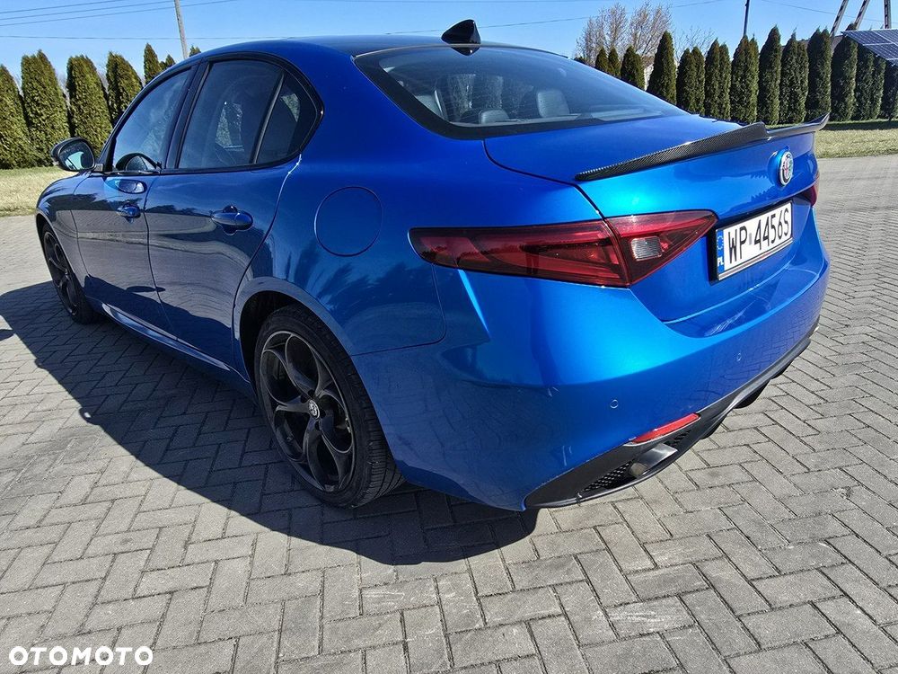 Alfa Romeo Giulia - 14
