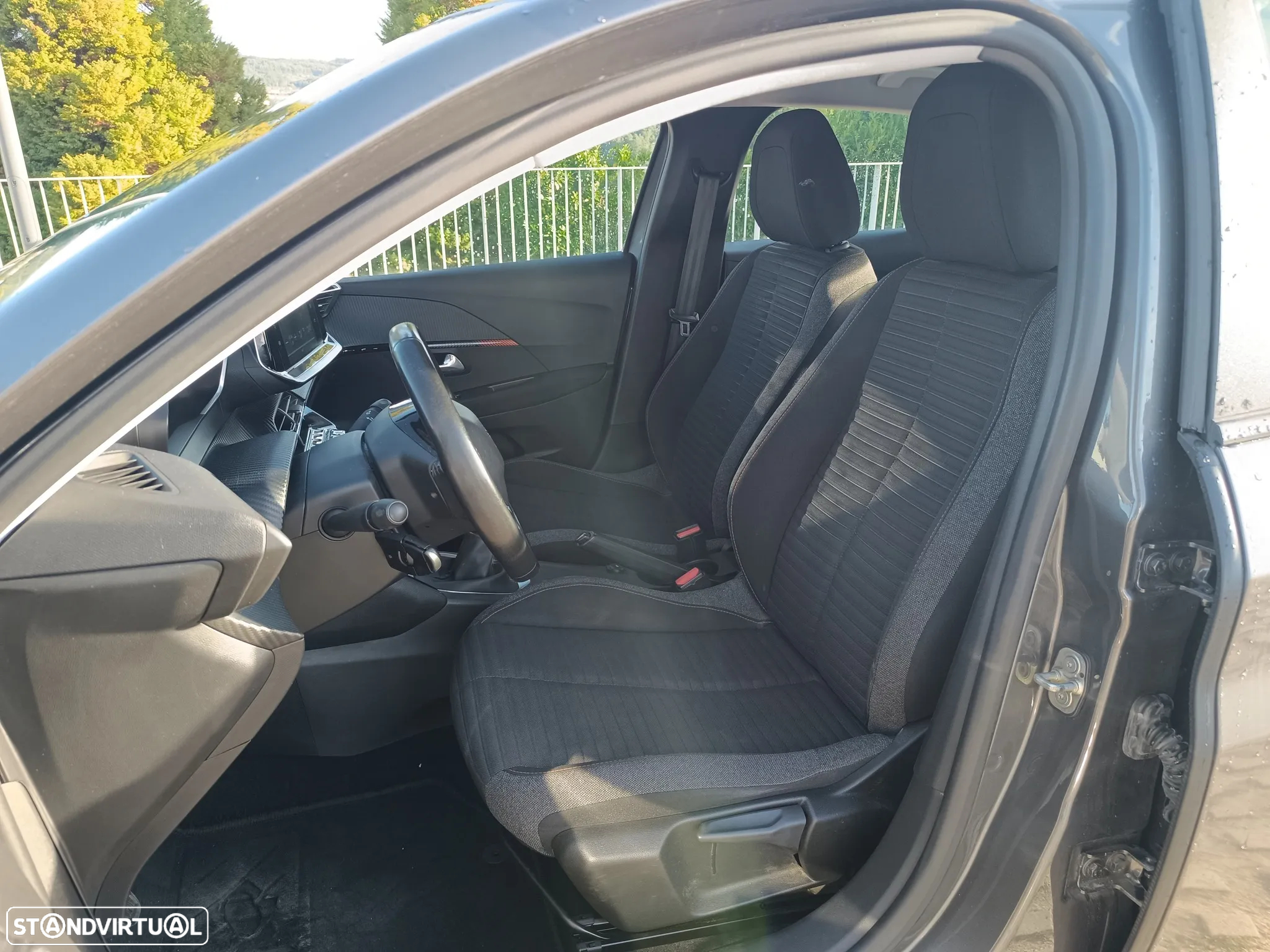 Peugeot 208 1.5 BlueHDi Allure Pack - 11