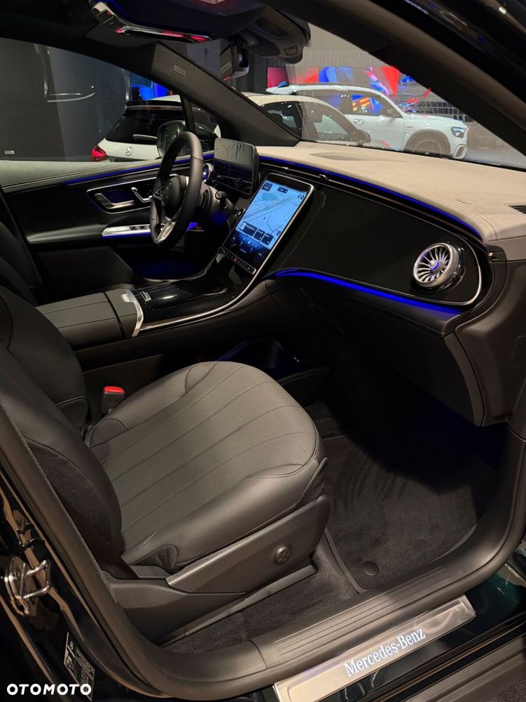 Mercedes-Benz EQE - 13