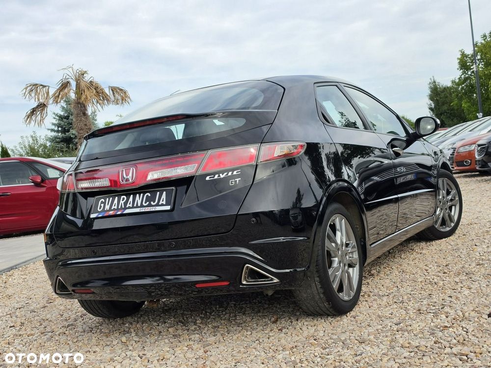 Honda Civic 1.8 Sport - 24