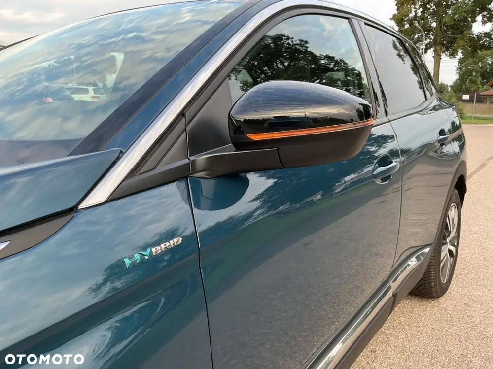Peugeot 3008 1.6 PureTech Hybrid PHEV Allure Pack S&S EAT8 - 24