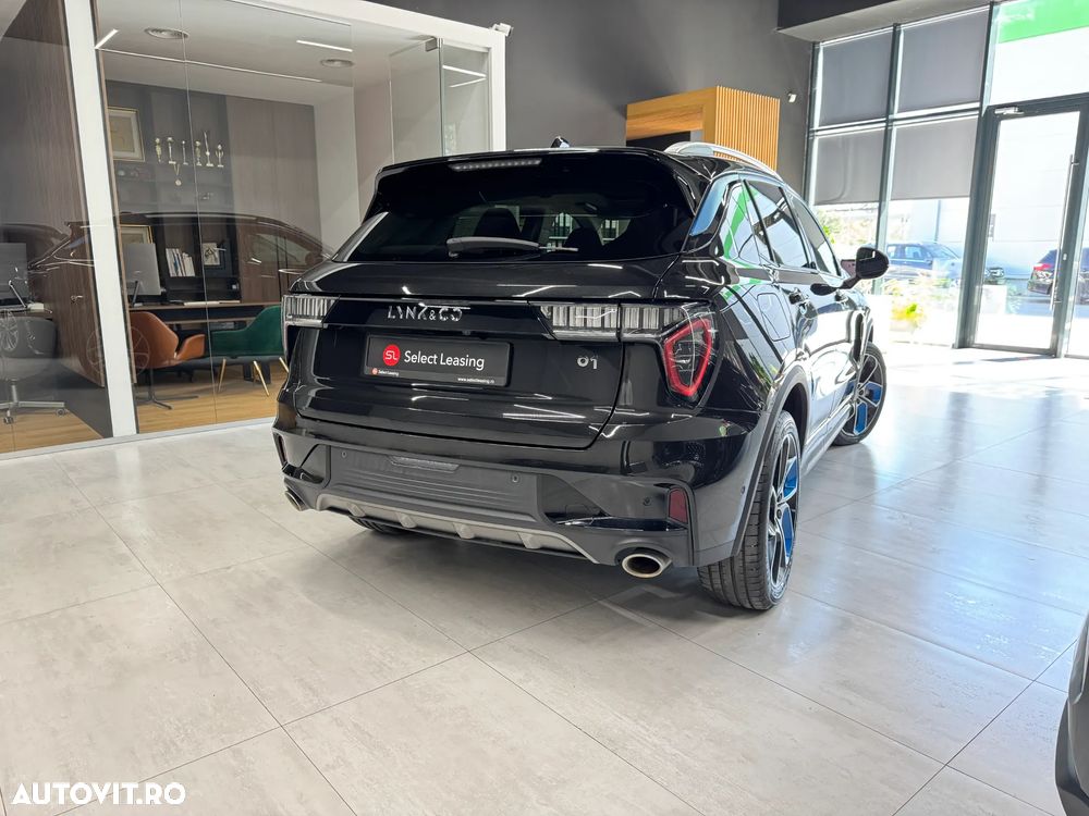 Lynk&Co 01 - 2