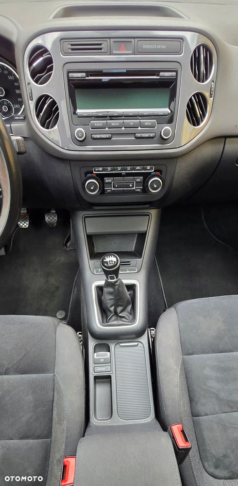 Volkswagen Tiguan 2.0 TSI 4Motion Track & Field - 19