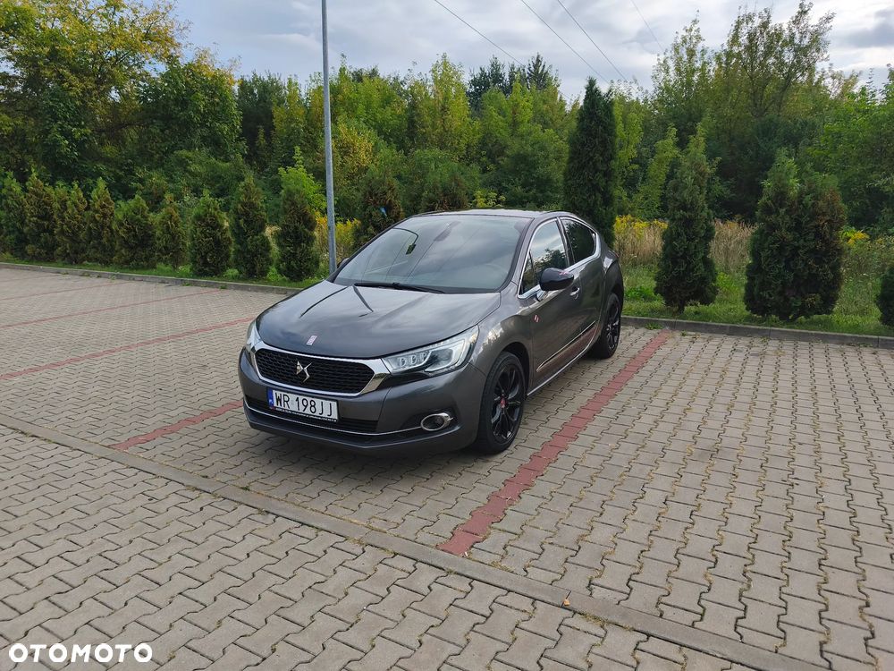 DS Automobiles DS 4