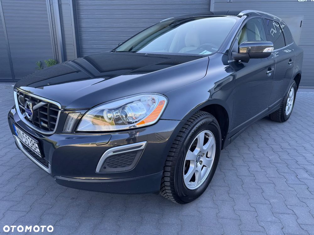 Volvo XC 60 T5 Summum - 1