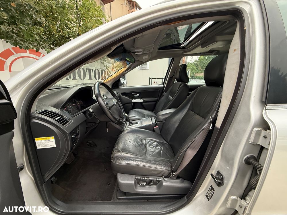 Volvo XC 90 D5 Executive - 18