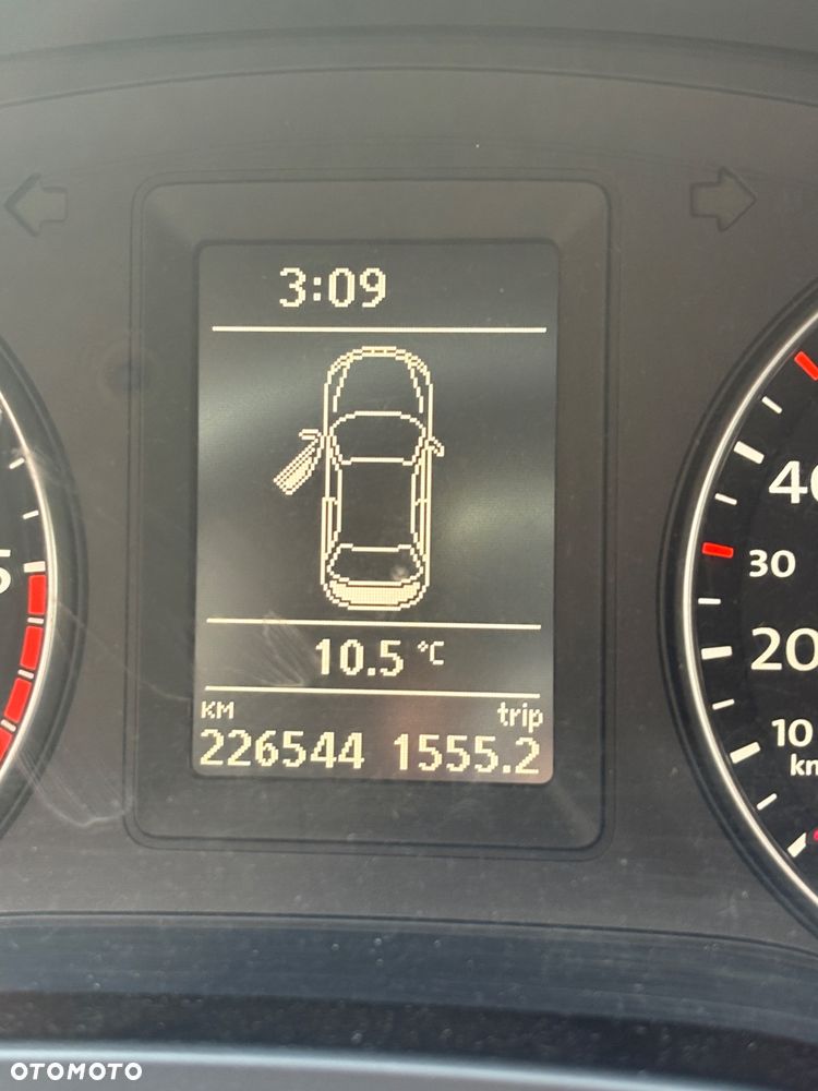 Volkswagen Jetta 1.6 TDI Highline CityLine - 12