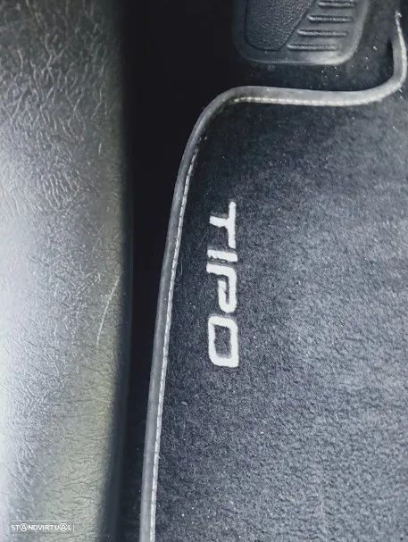 Fiat Tipo Station Wagon 1.3 M-Jet Lounge - 35