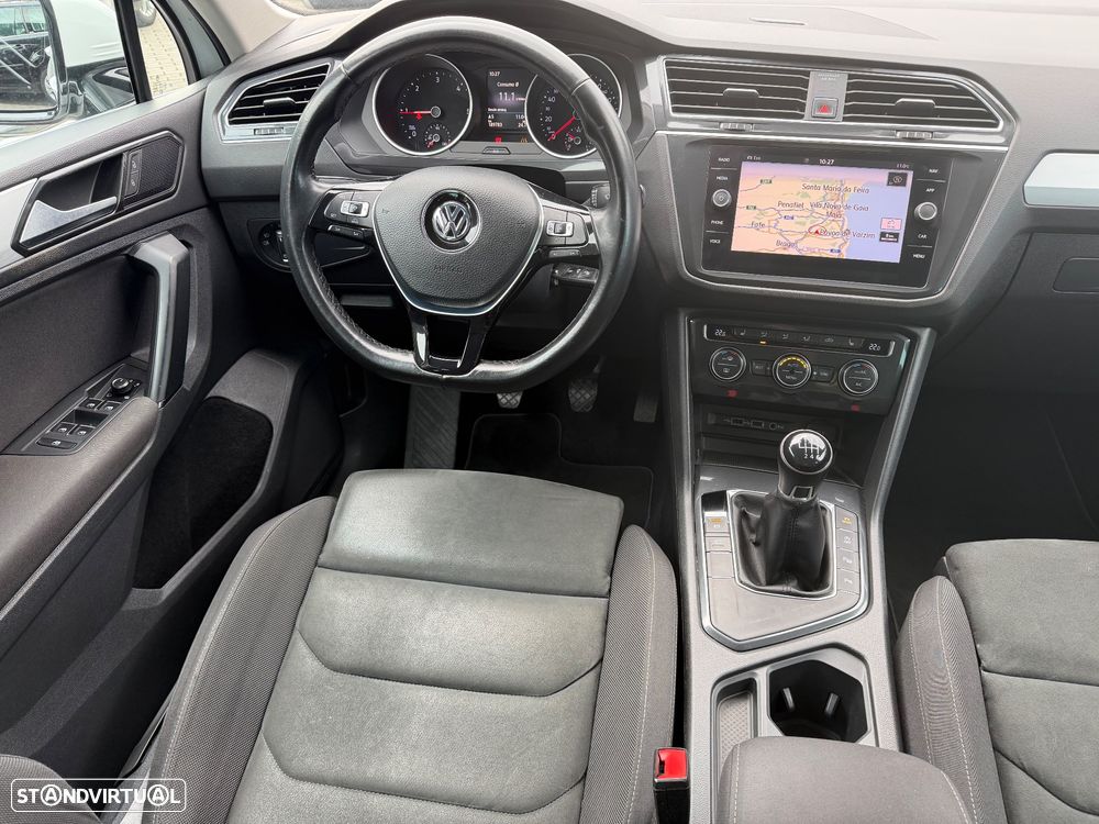 VW Tiguan 2.0 TDI SCR R-Line - 8