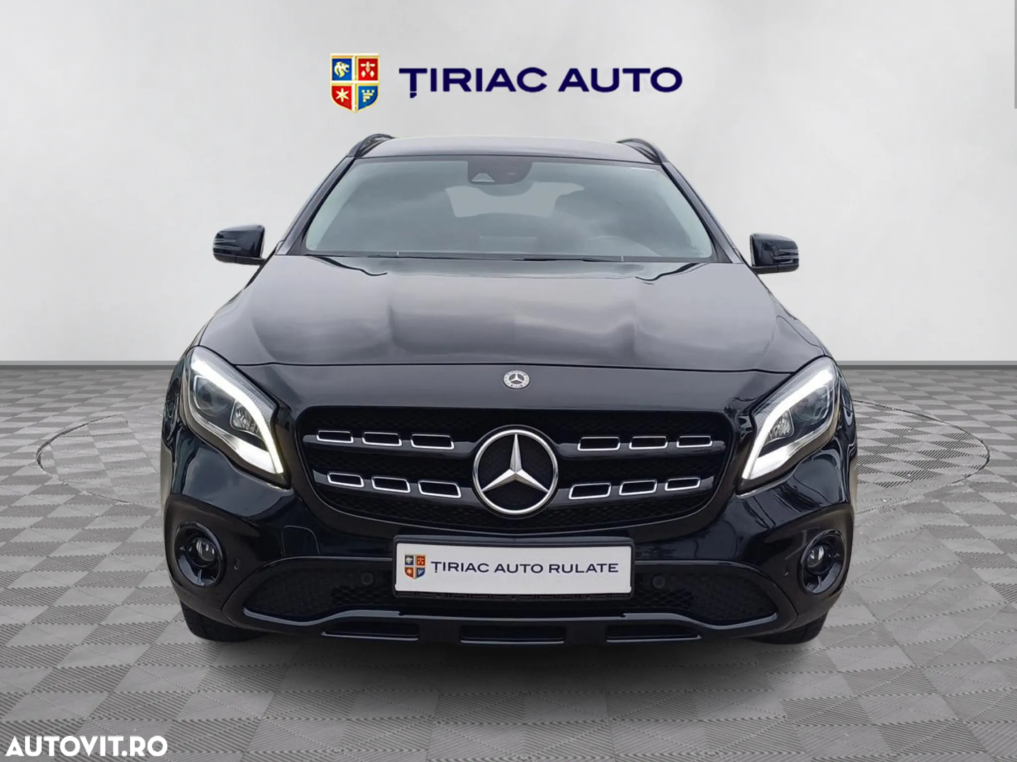 Mercedes-Benz GLA 220 4MATIC - 8