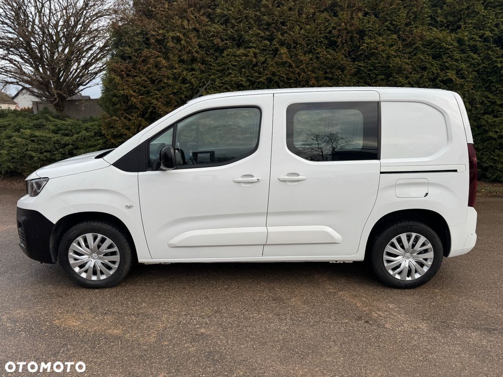 Peugeot Partner  21r 130 HK Niski przebieg 1wł ASO 5 dzwi Euro6.2/ford/opel/citroen - 3