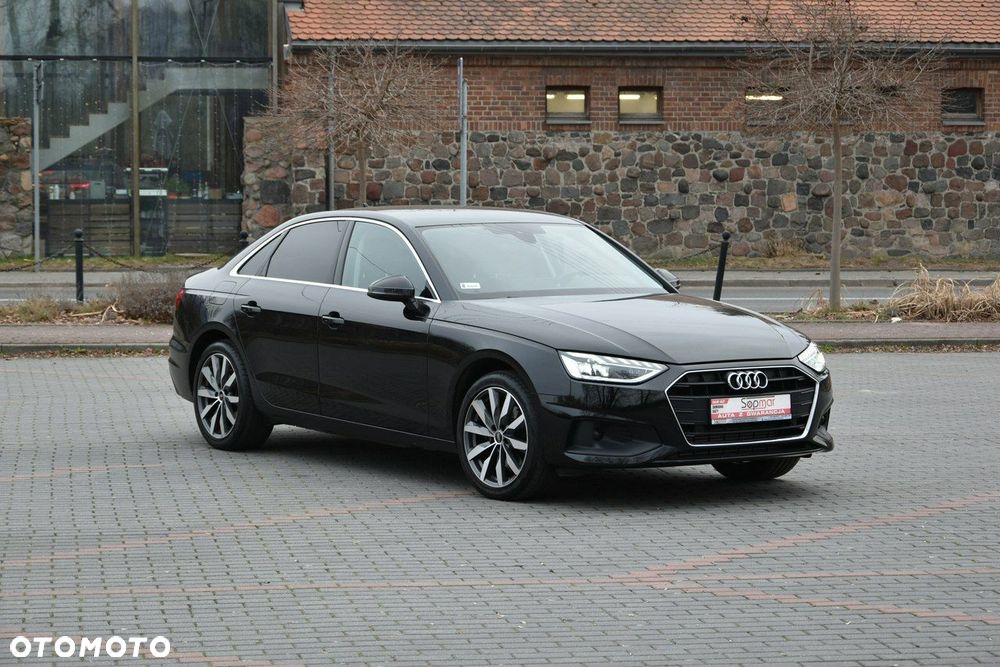 Audi A4 Limousine - 9