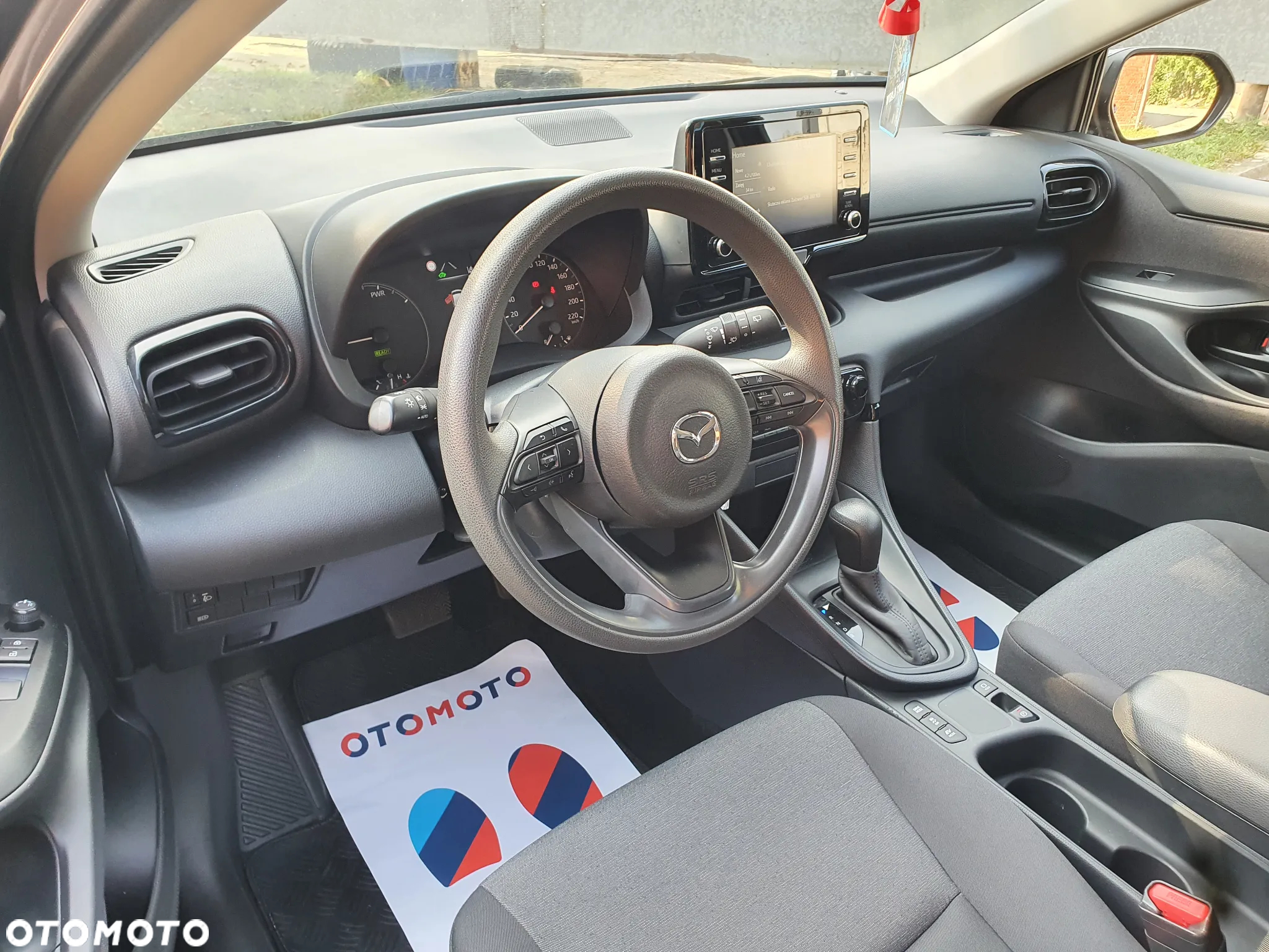Mazda 2 - 11