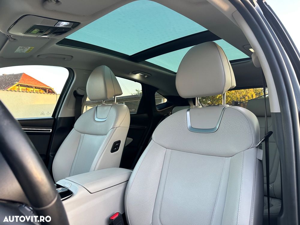Hyundai Tucson - 8