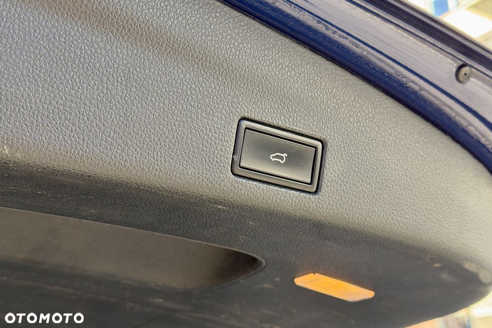 Volkswagen Sharan 2.0 TDI BMT 4Mot Highline DSG - 26