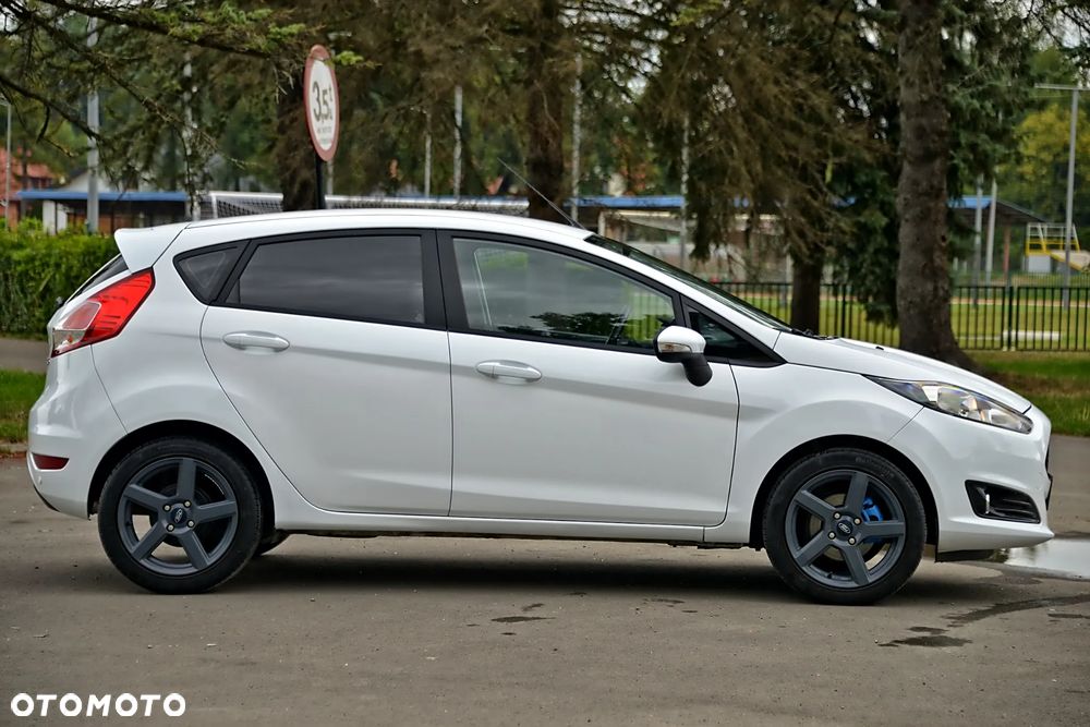 Ford Fiesta 1.25 Titanium EU5 - 22