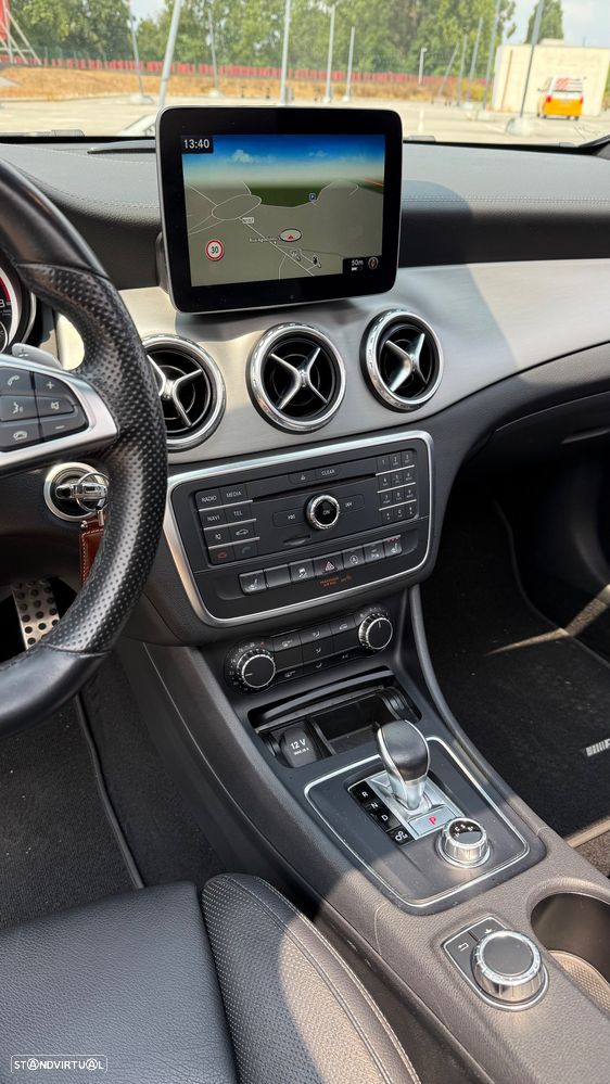 Mercedes-Benz GLA 45 AMG 4-Matic - 25