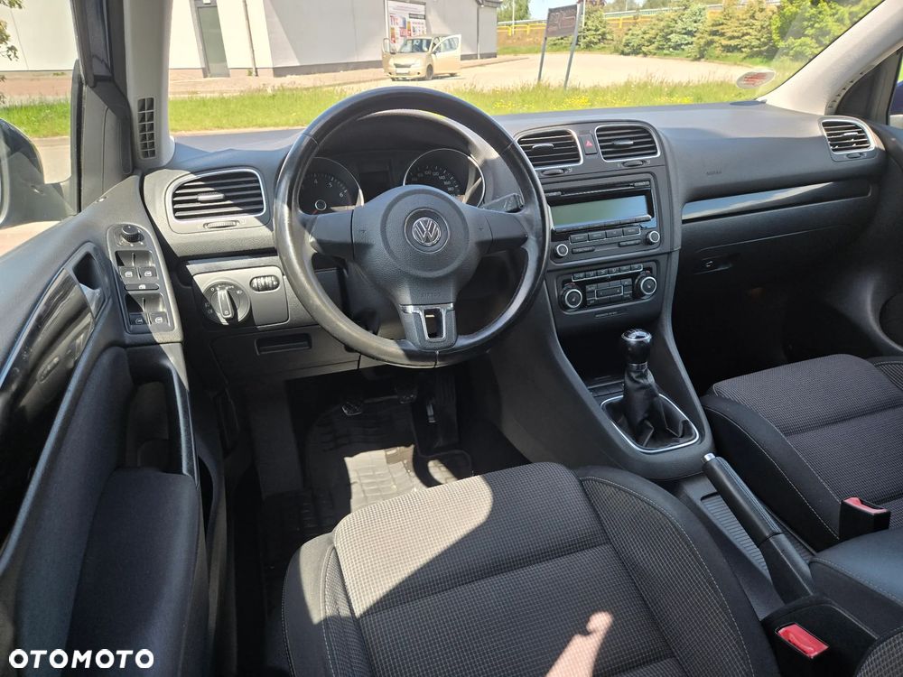 Volkswagen Golf 1.6 Team - 24