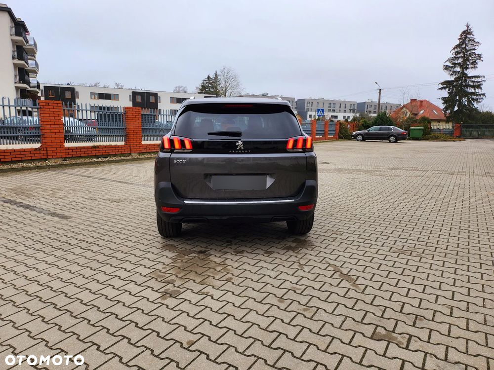 Peugeot 5008 1.2 PureTech Allure S&S - 15