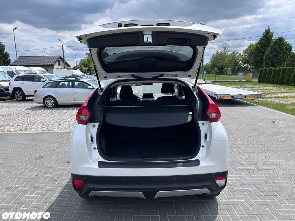 Mitsubishi Eclipse Cross 1.5 T GPF Intense Plus CVT - 33